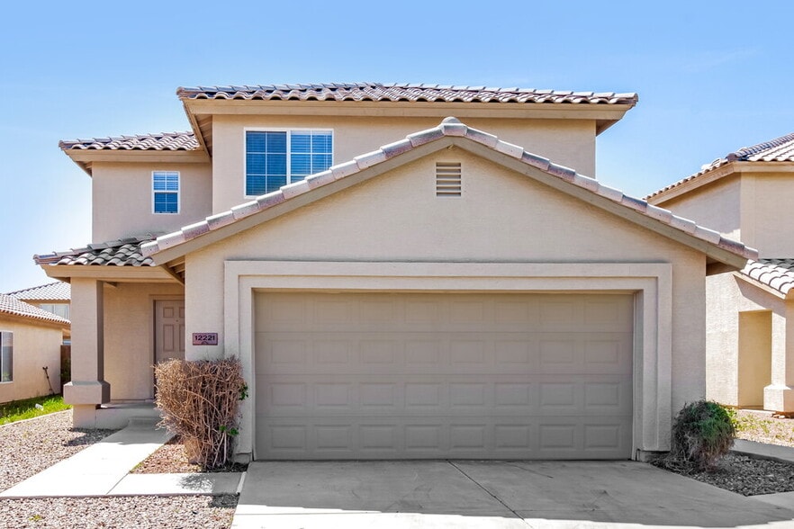 Primary Photo - 12221 W Larkspur Rd