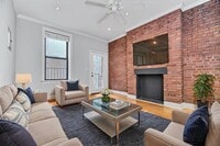 Building Photo - 303 Mercer St