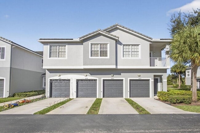 Building Photo - 3055 Grandiflora Dr