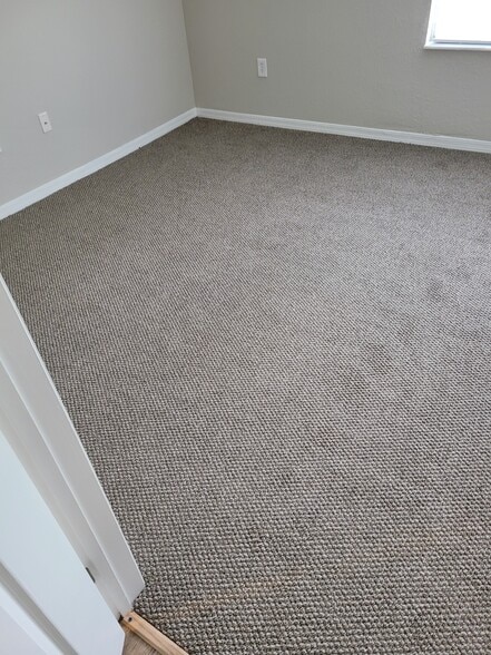 Building Photo - 9388 Lake Chase Island Way