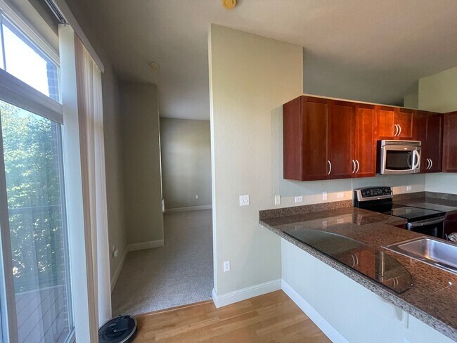 Building Photo - Stylish & Spacious 2-Bedroom Loft-Style Re...