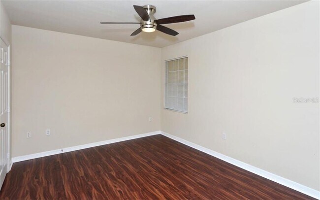 Building Photo - 2950 Viscaya Pl