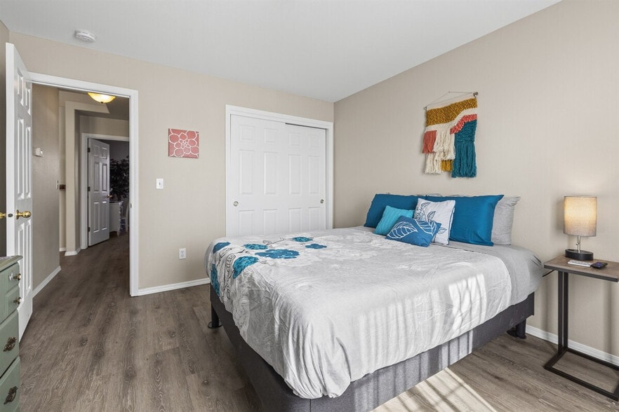 Building Photo - 7302 Bay Meadows Dr