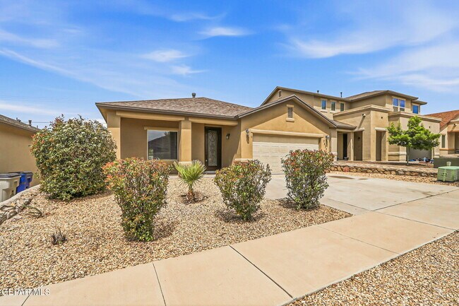 Building Photo - 7533 Red Cedar Dr