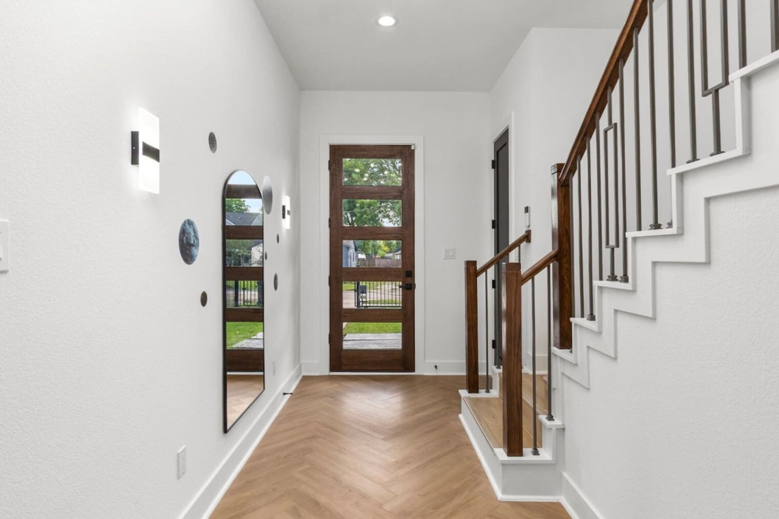 Building Photo - 4117 Shelby Cir