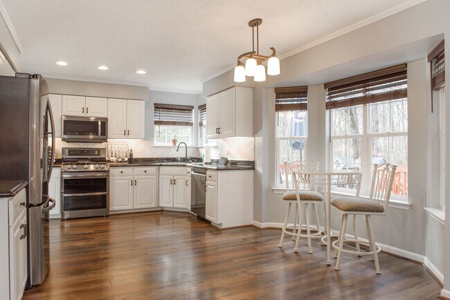 Building Photo - Coming Soon!!! 4 bedroom home in Willow Ru...