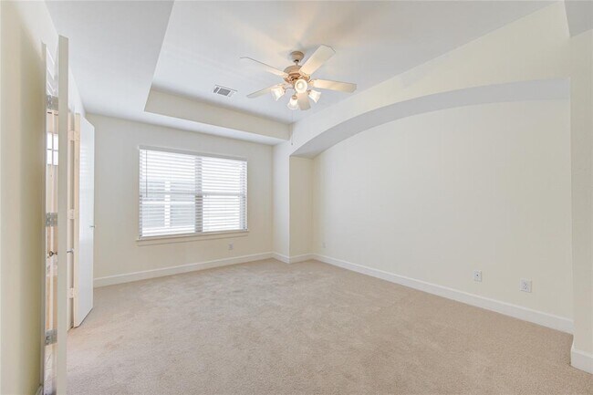 Building Photo - 11508 Main Cedar Dr