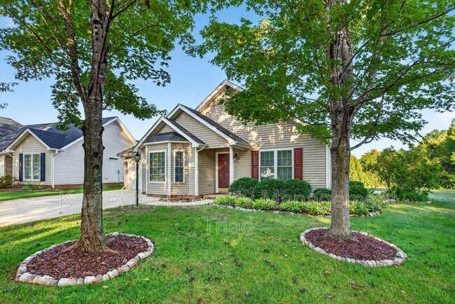 Building Photo - 6219 Black Willow Dr