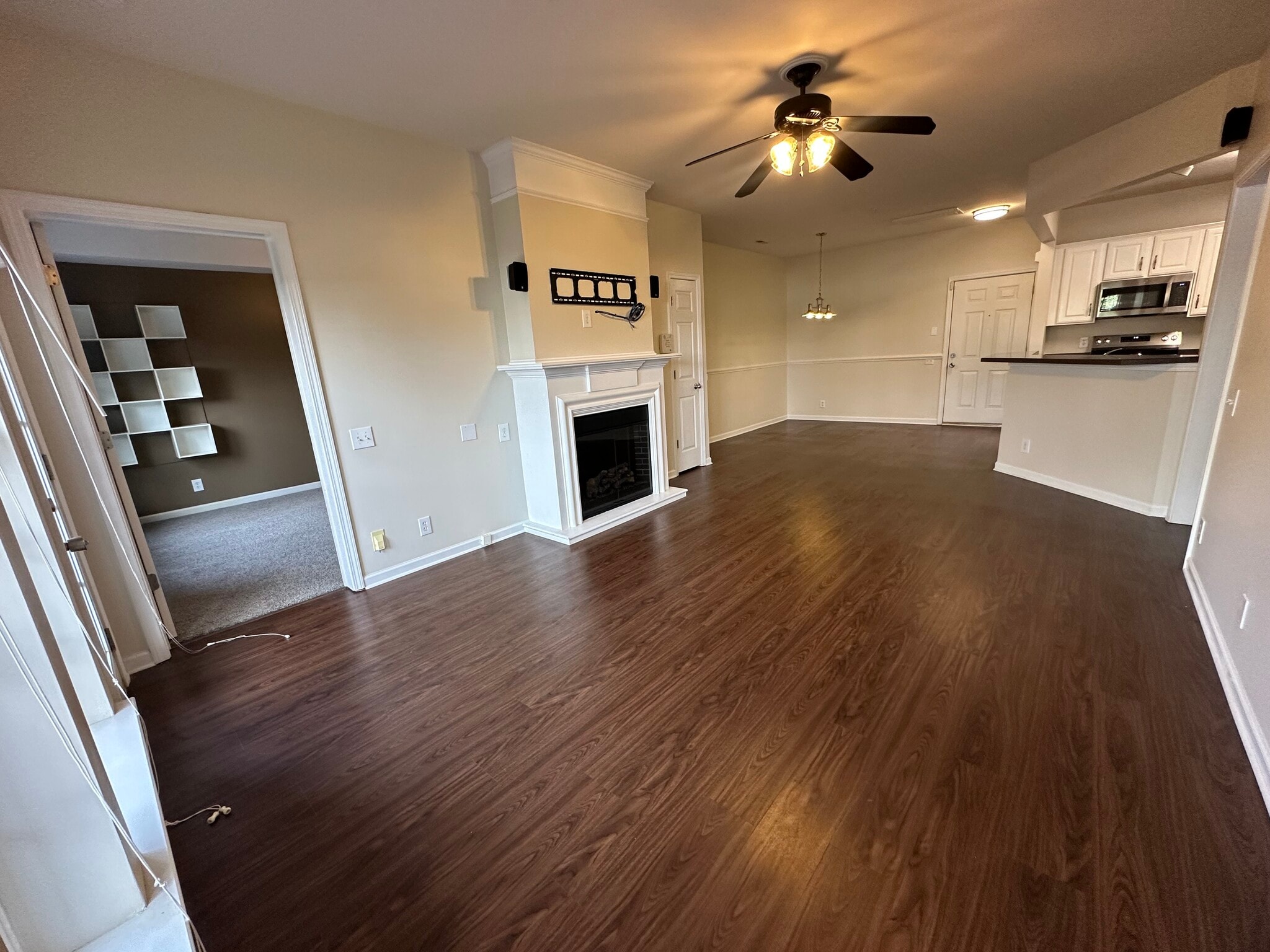 Living room and dining room - 3106 Margellina Drive