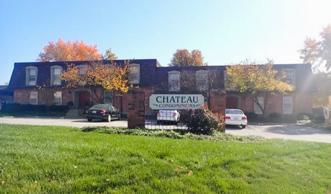 Primary Photo - 1 Bedroom with office-Chateau Condominiums.