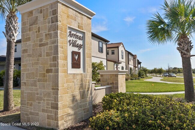 Building Photo - 8810 Napolo Dr
