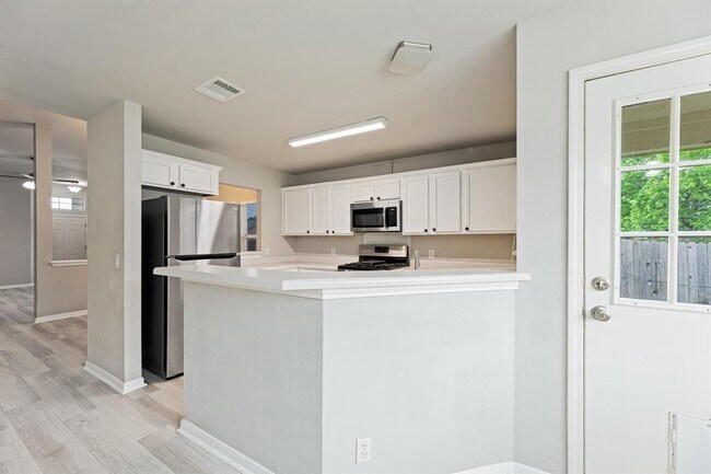 Building Photo - 21108 Derby Day Ave