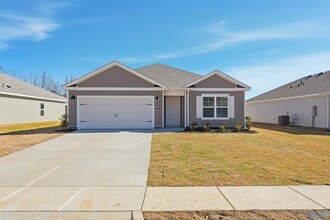 Building Photo - 9943 Sequoyah Cv Dr SE