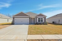 Building Photo - 9943 Sequoyah Cv Dr SE