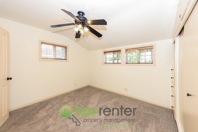 Building Photo - 3 Bedroom 2 bathroom in the heart of Orange