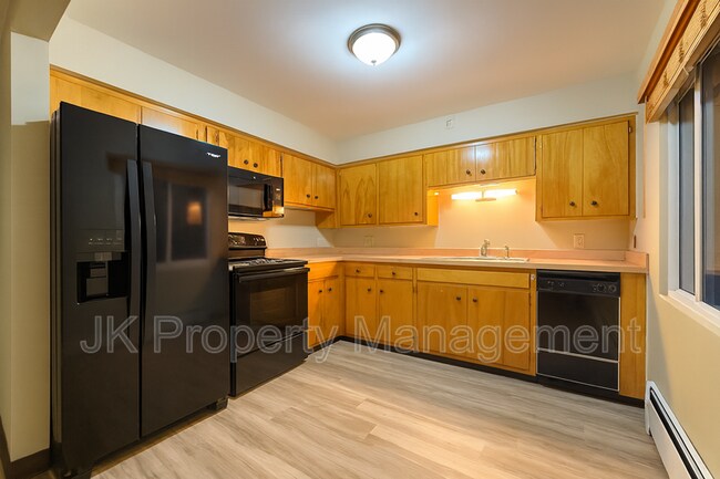 Building Photo - 1305 2nd Ave N