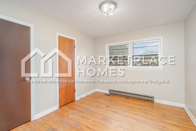 Building Photo - 33991 SC-9