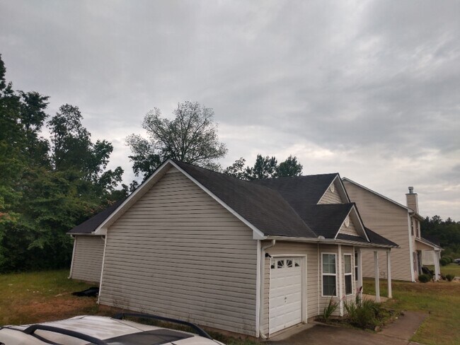 Building Photo - 6019 Bashon Ct