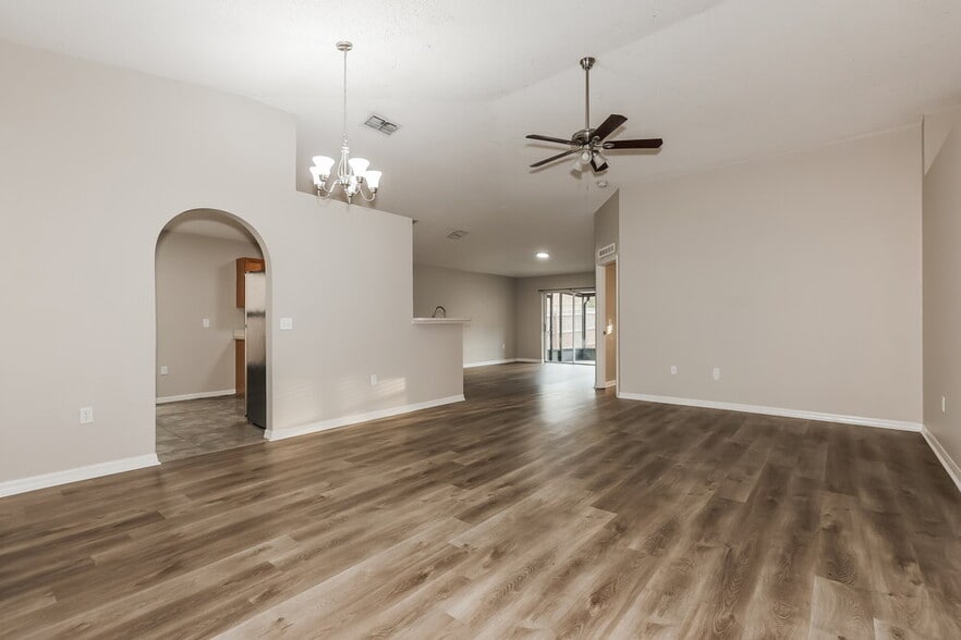 Building Photo - 10403 Fly Fishing St