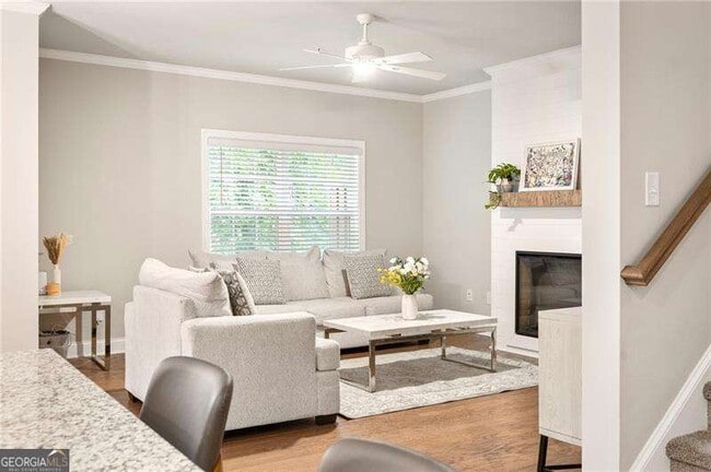 Building Photo - 1603 Glenivy