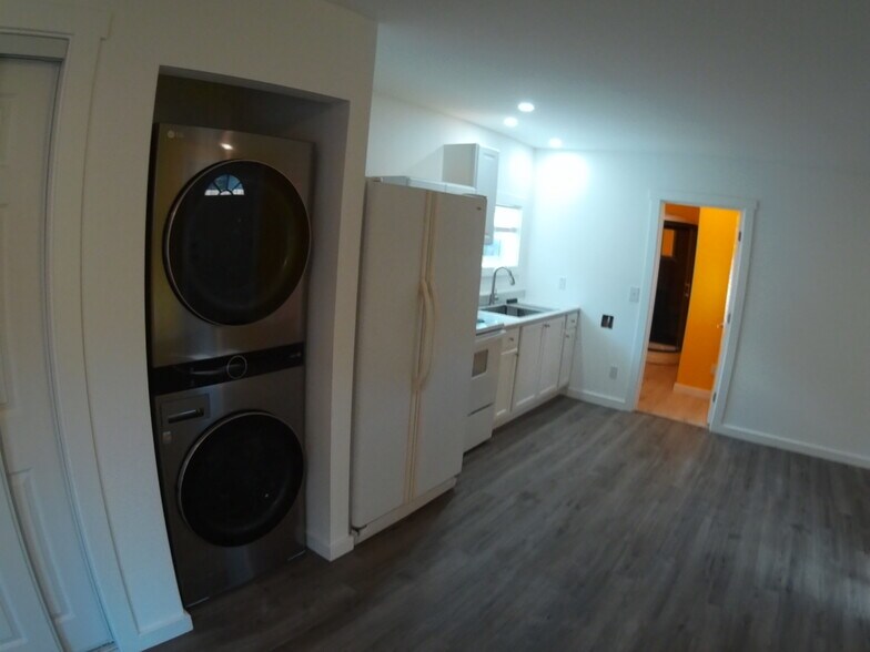 Building Photo - 15010 26th Ave NE