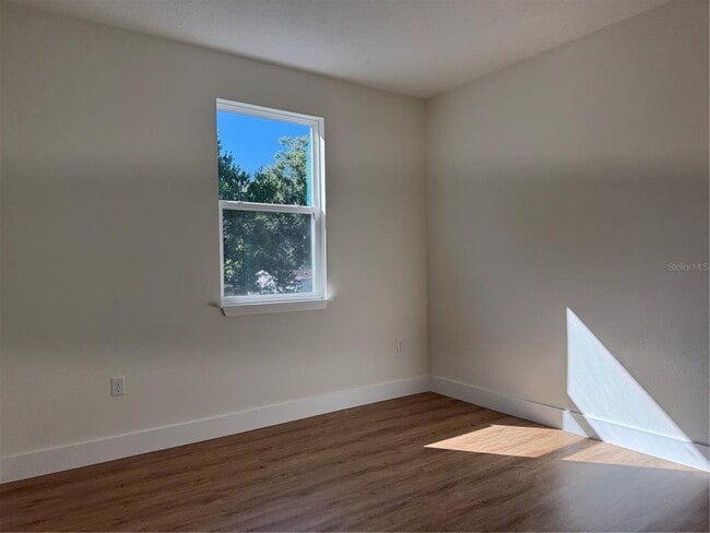 Building Photo - 1054 Wilks Ave