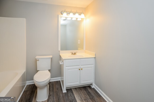 Building Photo - 1017 Crown River Pkwy