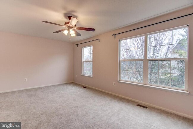 Building Photo - 7700 Duneiden Ln