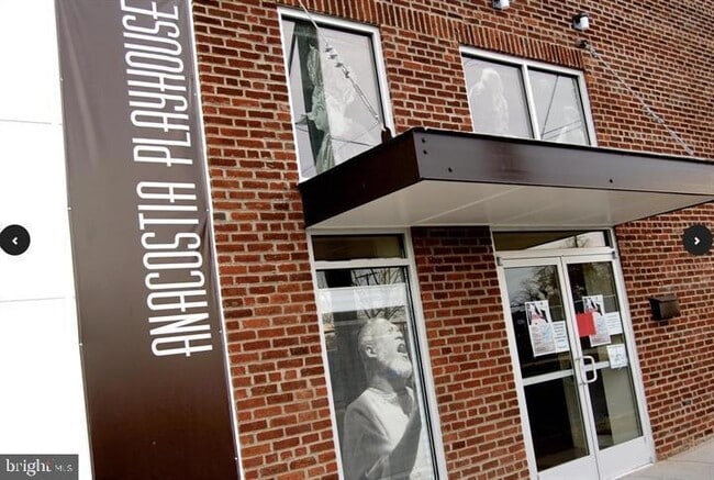 Building Photo - 1521 27th St SE