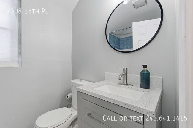 Building Photo - 7308 15th Pl