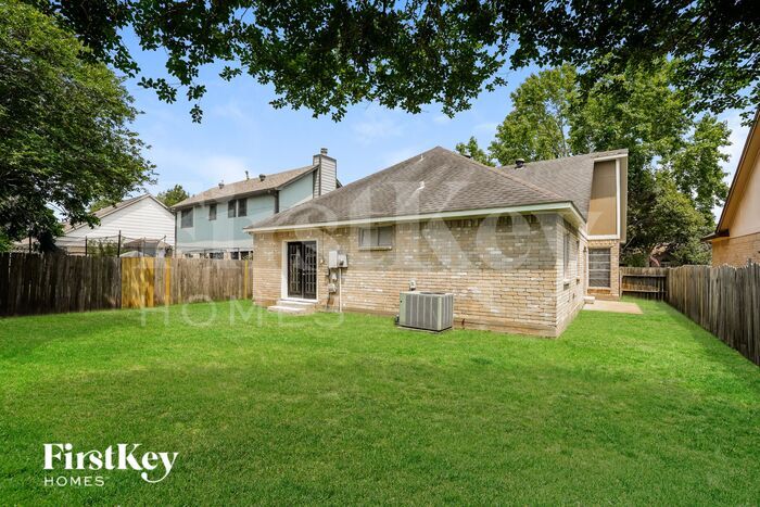 Building Photo - 21443 Park Timbers Ln