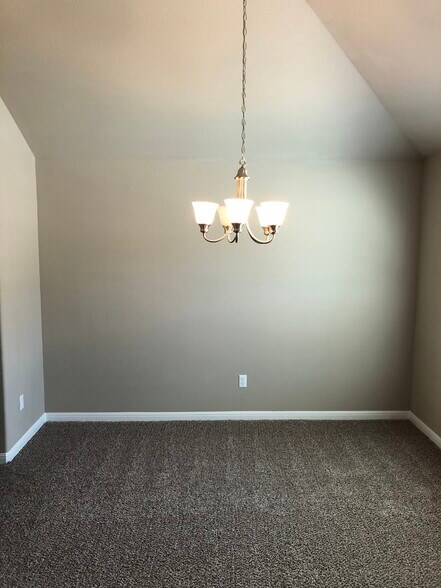 Building Photo - 3807 Flat Rock Mountain Dr