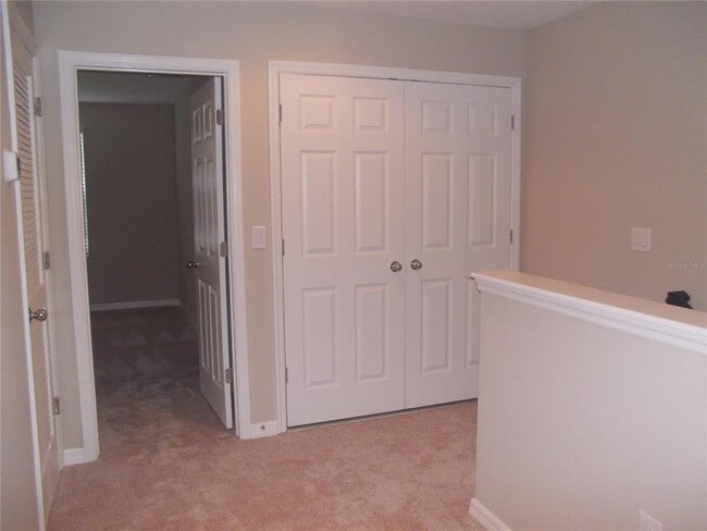 Building Photo - 6915 Woodchase Glen Dr