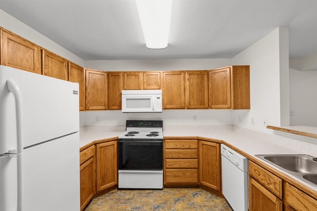 Building Photo - 1620-1622-1622 Juniper Dr