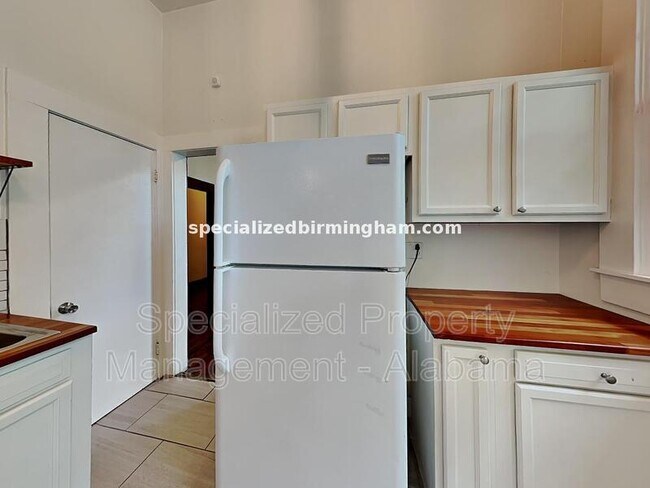 Building Photo - 5813 2nd Ave N