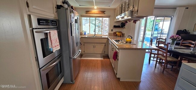 Building Photo - 652 Verna Ave