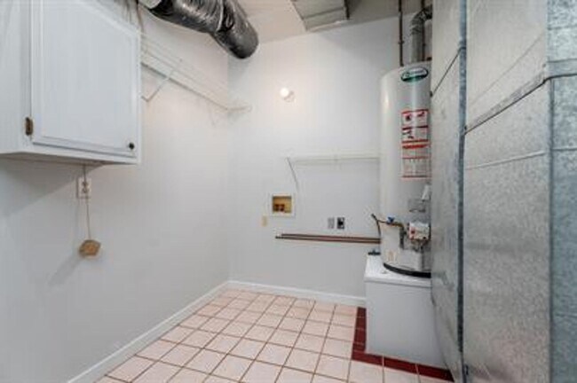 Building Photo - Uniquely breathtaking custom home with in-...