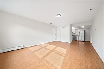 Building Photo - 36 Pleasant Dr