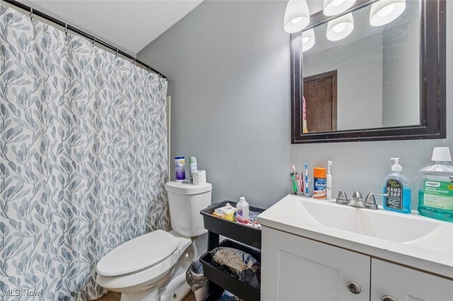 Building Photo - 27413 Westown Blvd