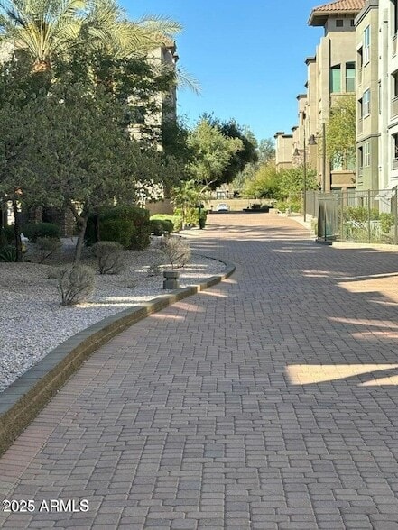 Building Photo - 5450 E Deer Valley Dr