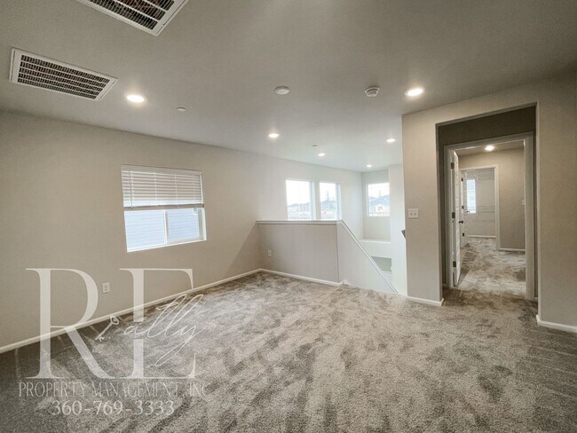 Building Photo - BRAND NEW 2024 HOME!