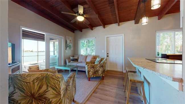 Building Photo - 7901 Boca Ciega Dr
