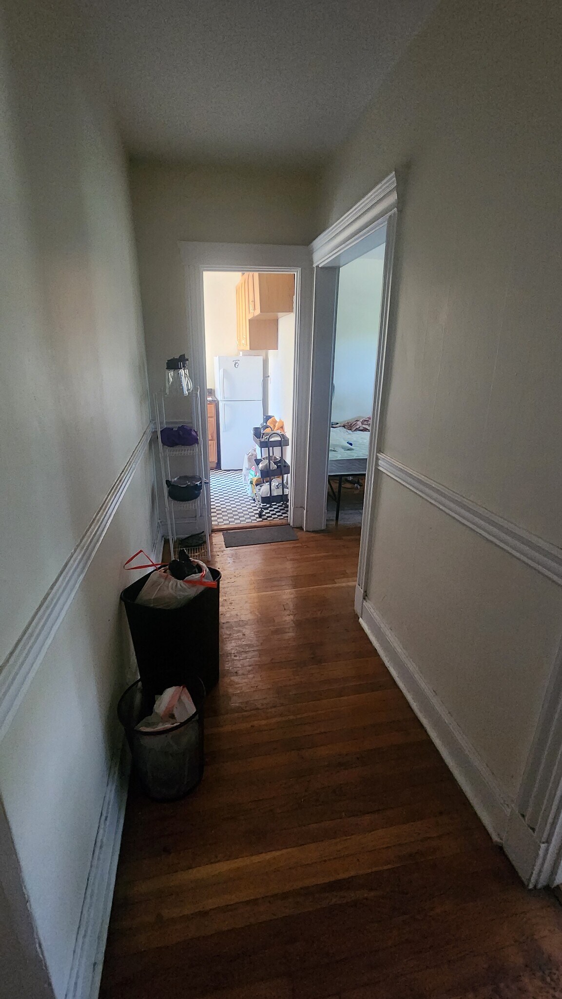 Building Photo - 382 Riverway St