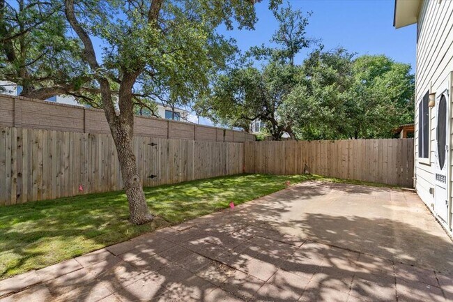 Building Photo - 207 Colby Ln