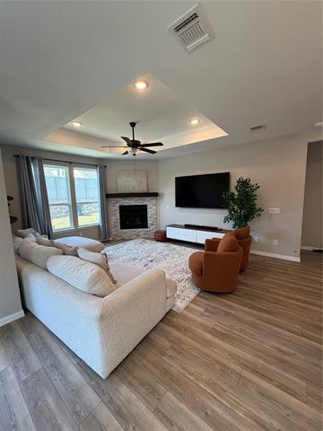 Building Photo - 1300 Starling St