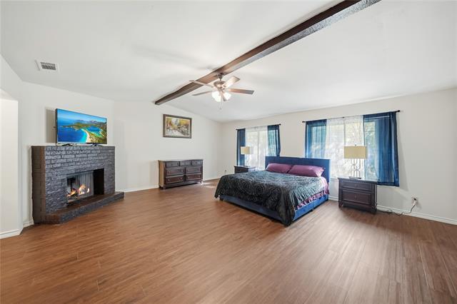 Building Photo - 922 Shady Creek Ln