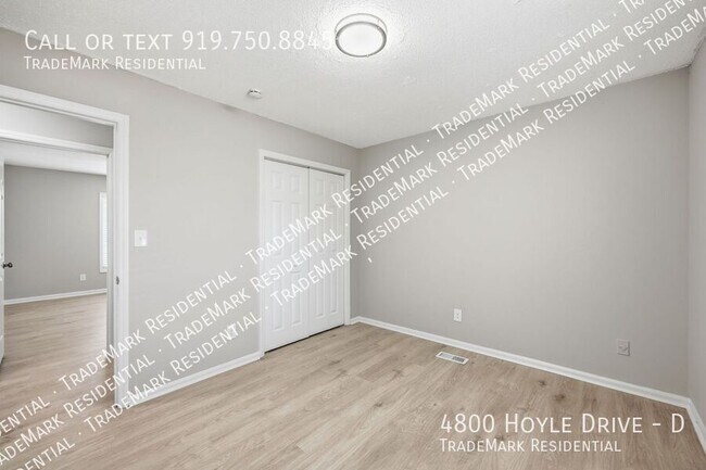 Building Photo - 4800 Hoyle Dr