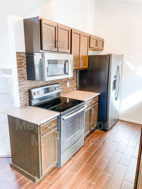 Building Photo - 4260 Ramblewood Dr