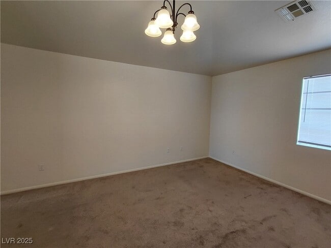Building Photo - 452 Crocus Hill St