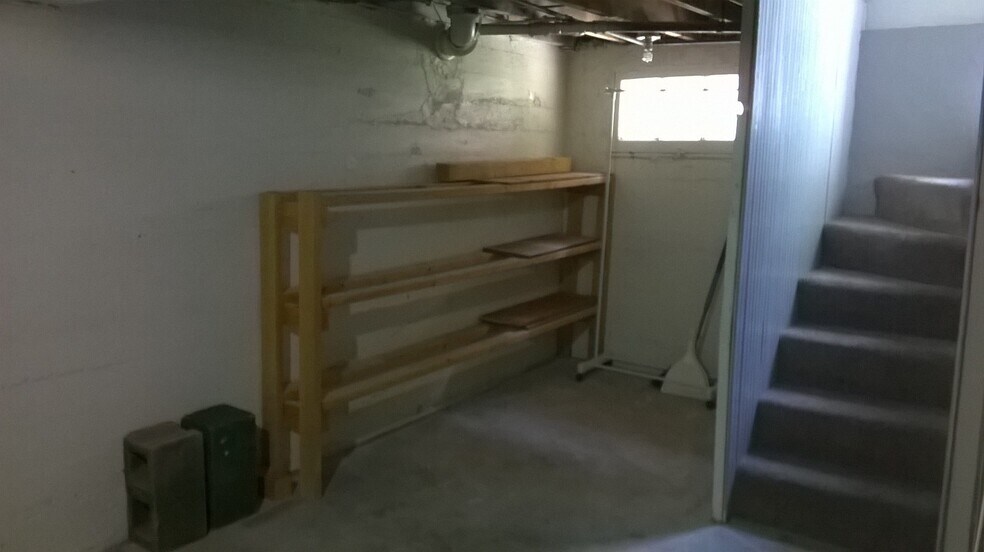 downstairs - 1110 S 900 E